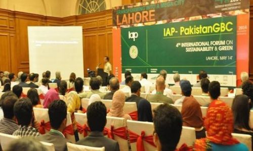 2017年伊朗德黑蘭國際汽車及配件展 價(jià)格分析與會(huì)議及展覽服務(wù)概覽