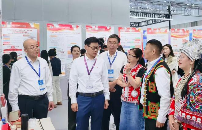 神木職教創(chuàng)新成果閃耀珠海，職業(yè)教育高質(zhì)量發(fā)展引關(guān)注